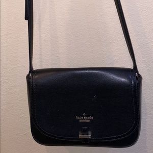 Black Kate spade shoulder strap purse